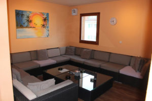 Sundeck-gay-club-sauna-bern-suisse-fumoir