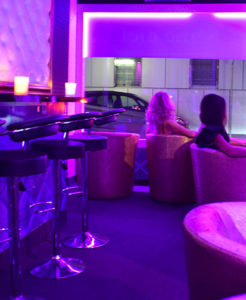 8-eme-ciel-geneve-salon-erotique-paquis-hotesses-027